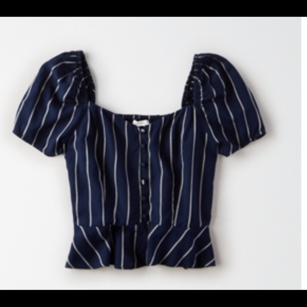 American Eagle Button Front Puff Sleeve Top
